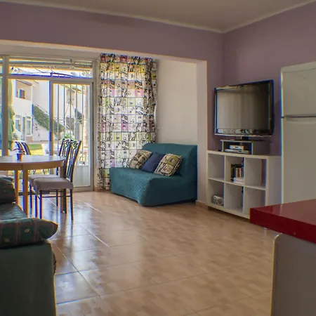 Bungalow Acceso Directo A Piscina.wifi Gratis 別荘 *